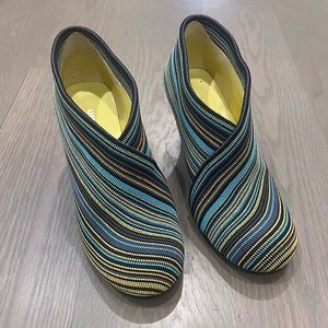 UN United Nude Women’s Shoes